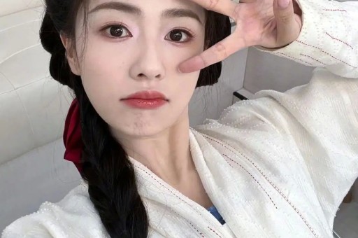 女明星黑脸现场张凯丽亲闺女耍大牌逼节目组破例改规则！