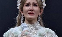 演都不演了！业内人暗示谢娜假唱嘲观众“异食癖” 评价太扎心