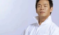 孙浩：26岁上春晚走红得罪杨坤20年没敢说线岁仍未婚未育