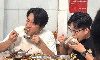 王祖蓝吃粉被质疑“耍大牌”官方发布通报厘清原委